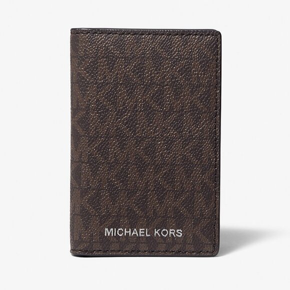 Michael Kors Bedford Travel Passport Wallet. Brand New Never Used. - Picture 1 of 7